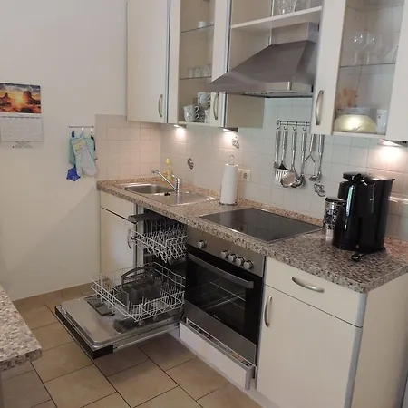 Haus-suedblick-wohnung-3 *