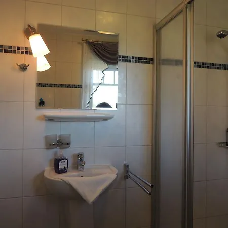 Casa de Férias Haus-suedblick-wohnung-3 Werdum